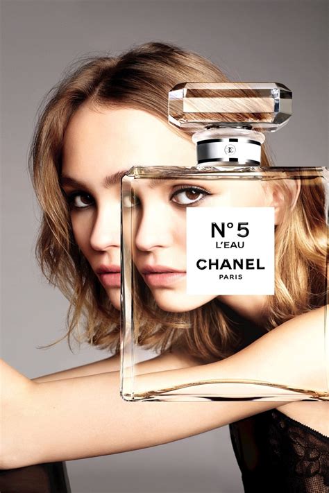 who is in the chanel perfume commercial|Chanel no 5 perfume advertisements.